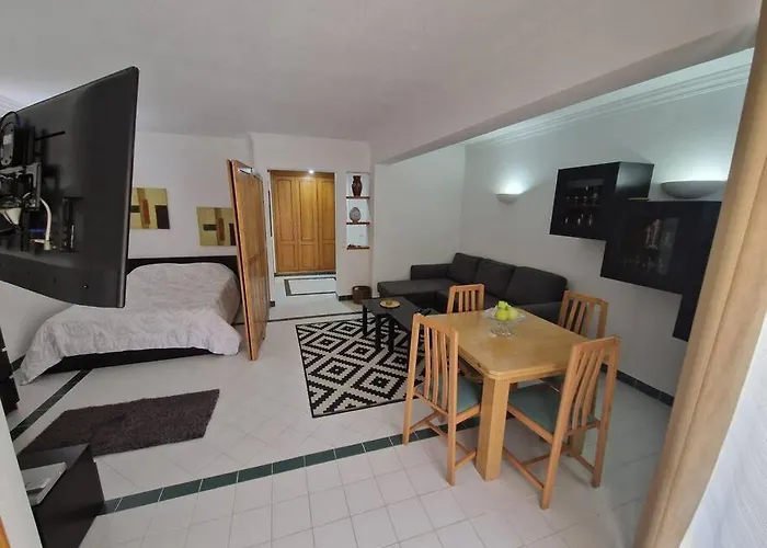 아파트 Charming Beachside Apartment- The Perfect Getaway! *