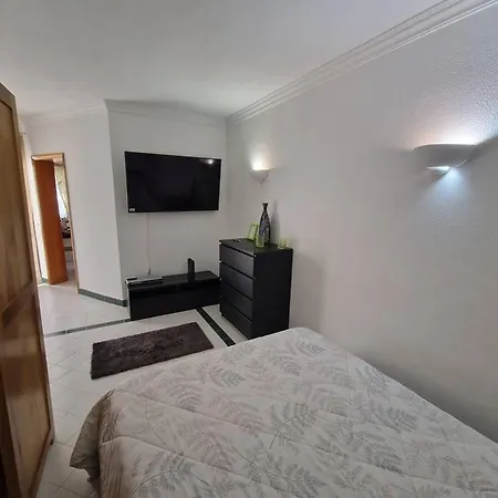 Charming Beachside Apartment- The Perfect Getaway!